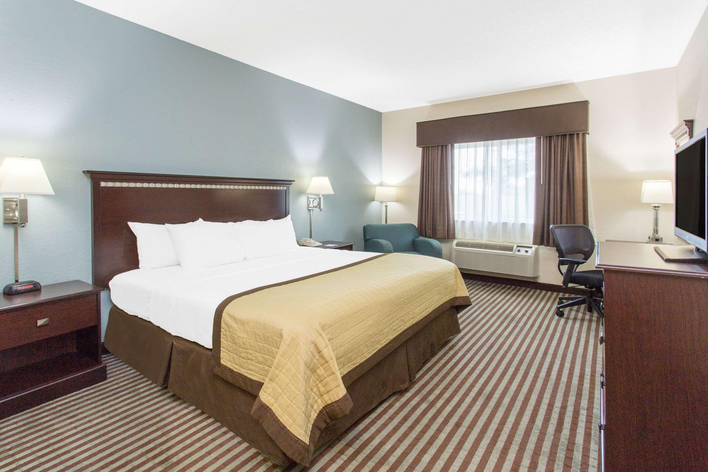 Baymont By Wyndham Mattoon Hotel Luaran gambar