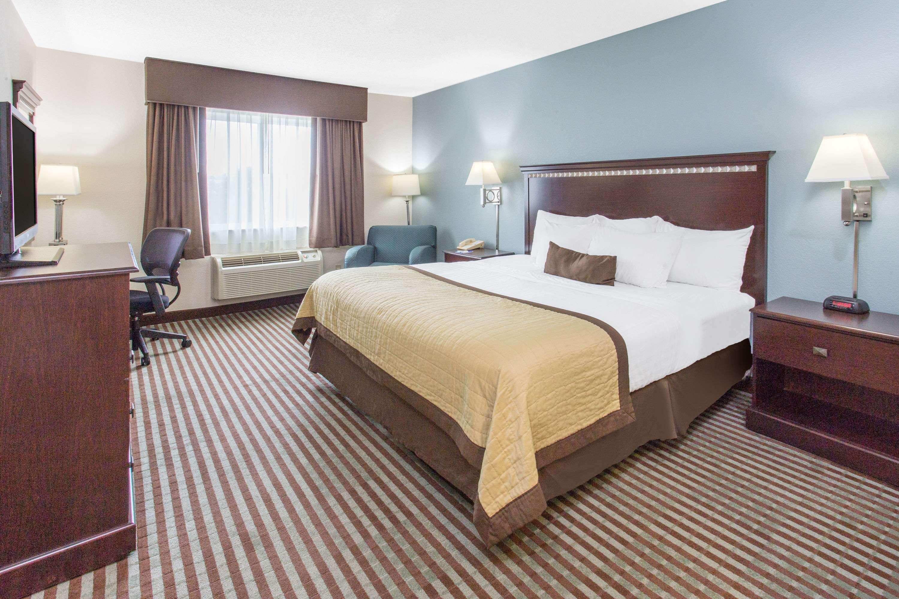 Baymont By Wyndham Mattoon Hotel Luaran gambar
